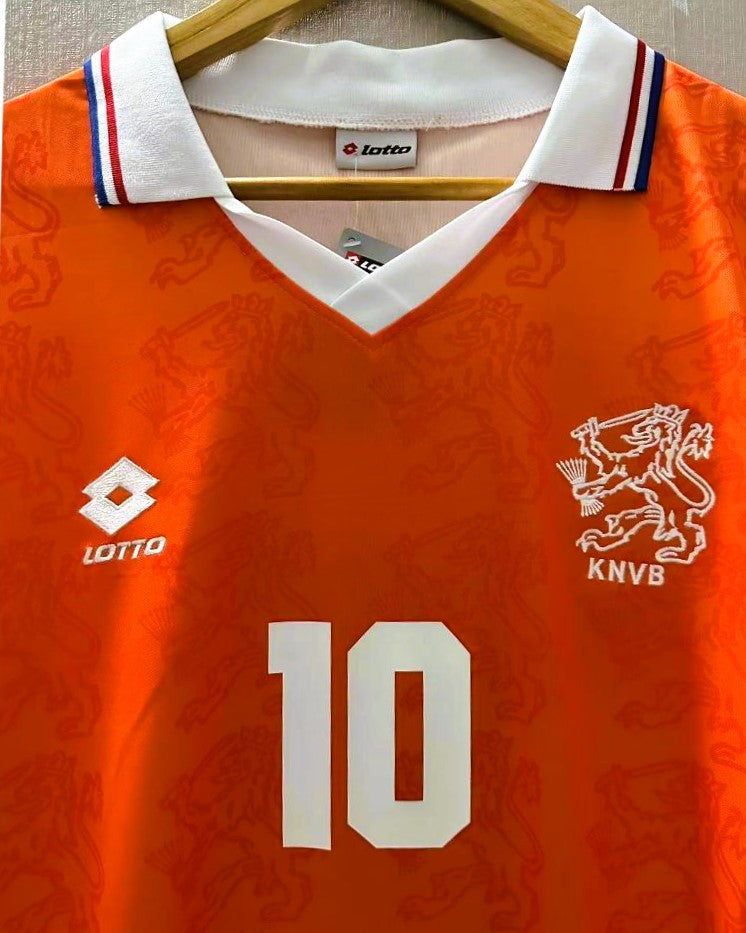 BERGKAMP DENNIS 1994-95 (Neth)