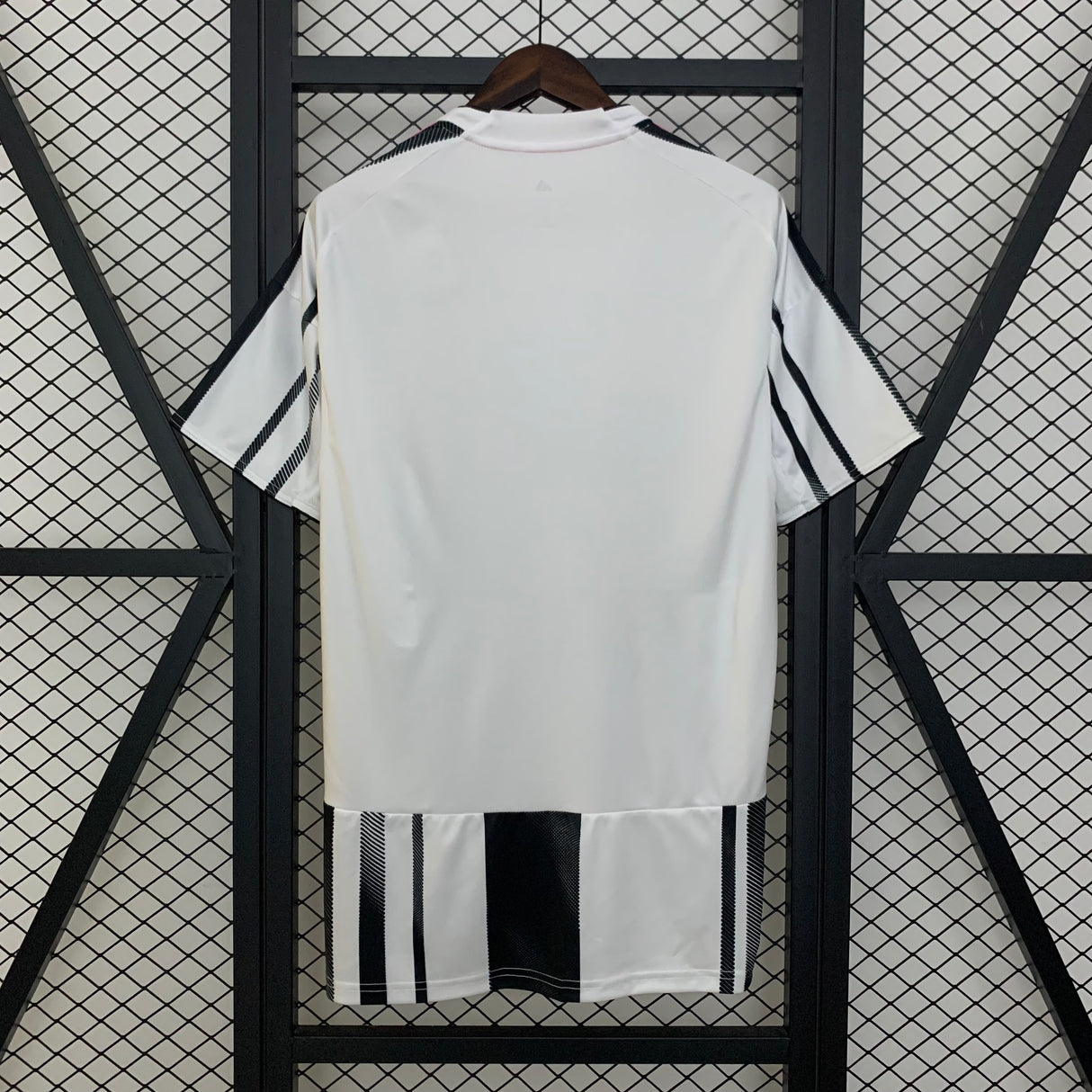 25/26 Juventus Home