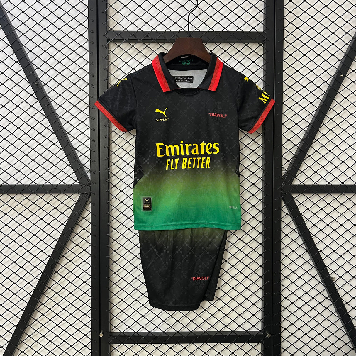 MILAN X OFF WHITE kid kit